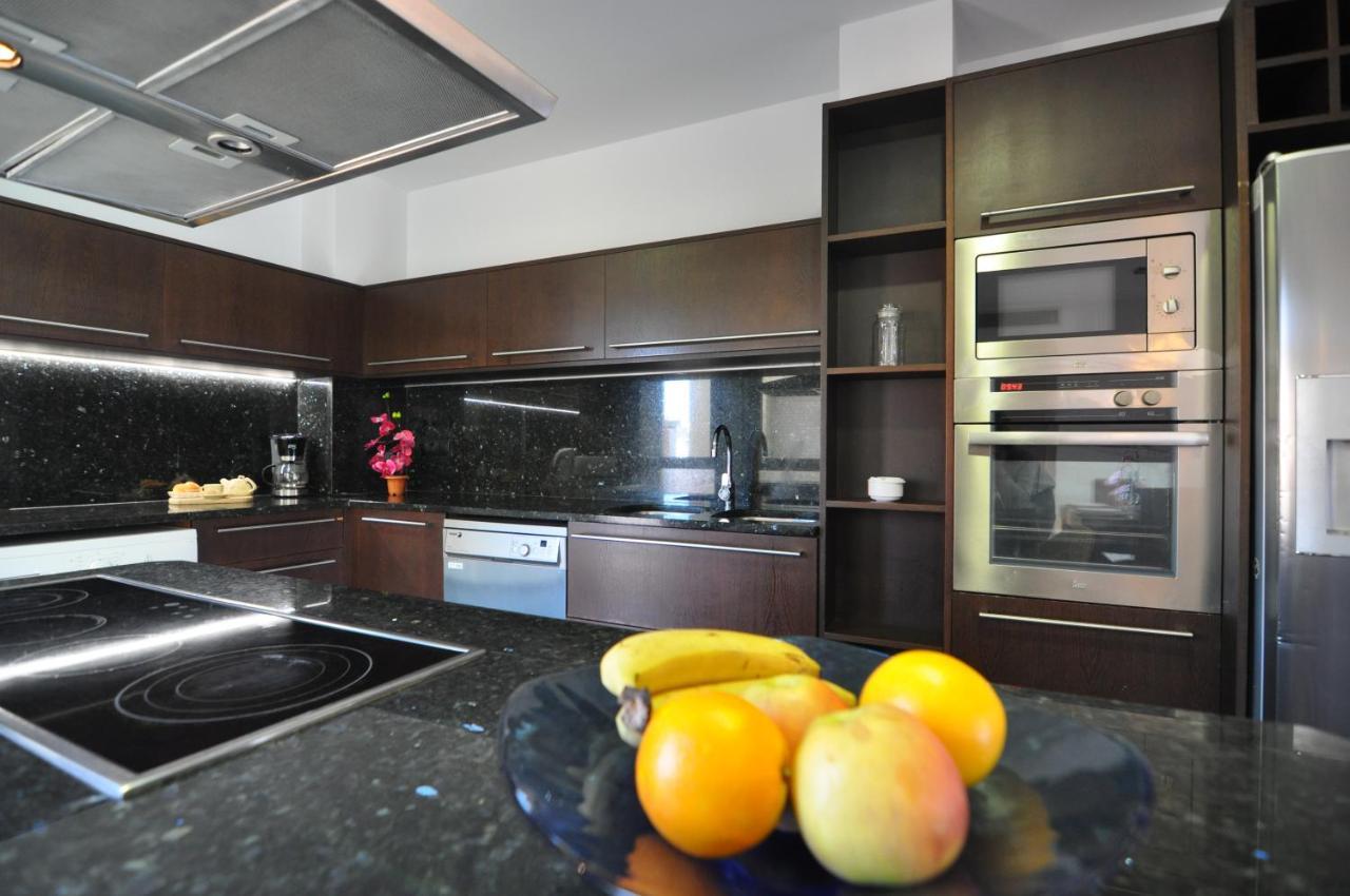 Rnet - Apartments Roses Centre Екстер'єр фото