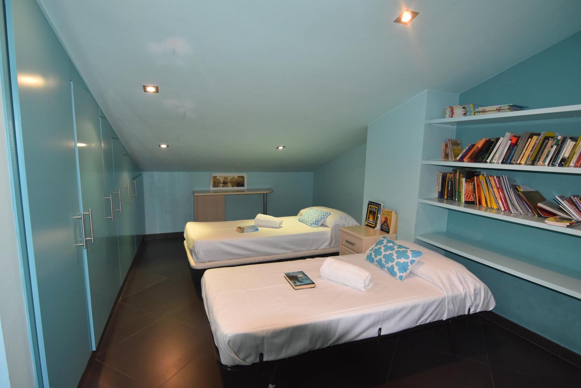 Rnet - Apartments Roses Centre Екстер'єр фото